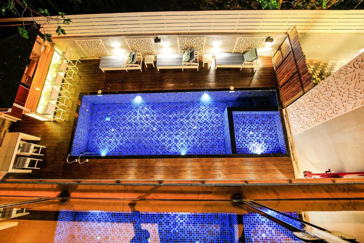 Fabhotel Casa Kiara With Pool Side Bar, Calangute Exterior photo